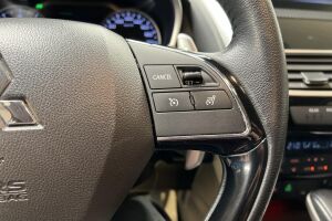 Mitsubishi Eclipse Cross esikatselu 17