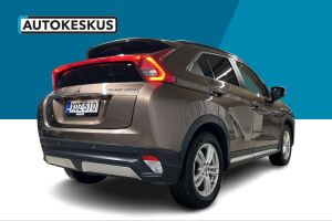 Mitsubishi Eclipse Cross esikatselu 5