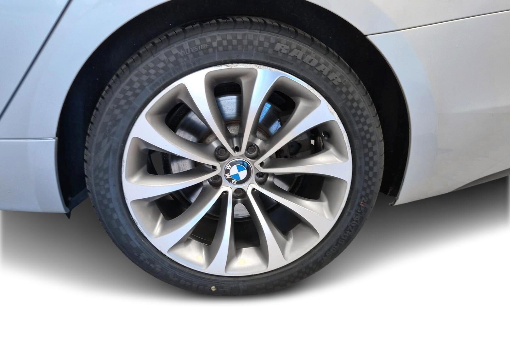 BMW 5-sarja iso kuva 11
