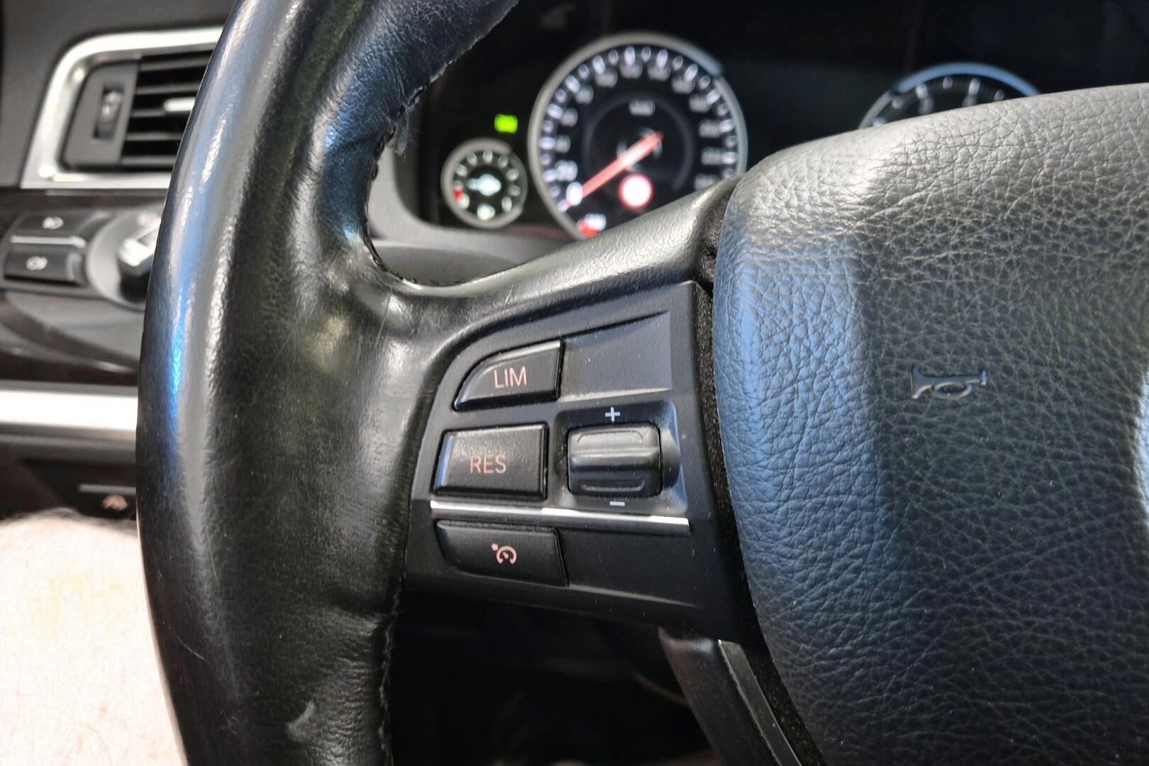 BMW 5-sarja iso kuva 17