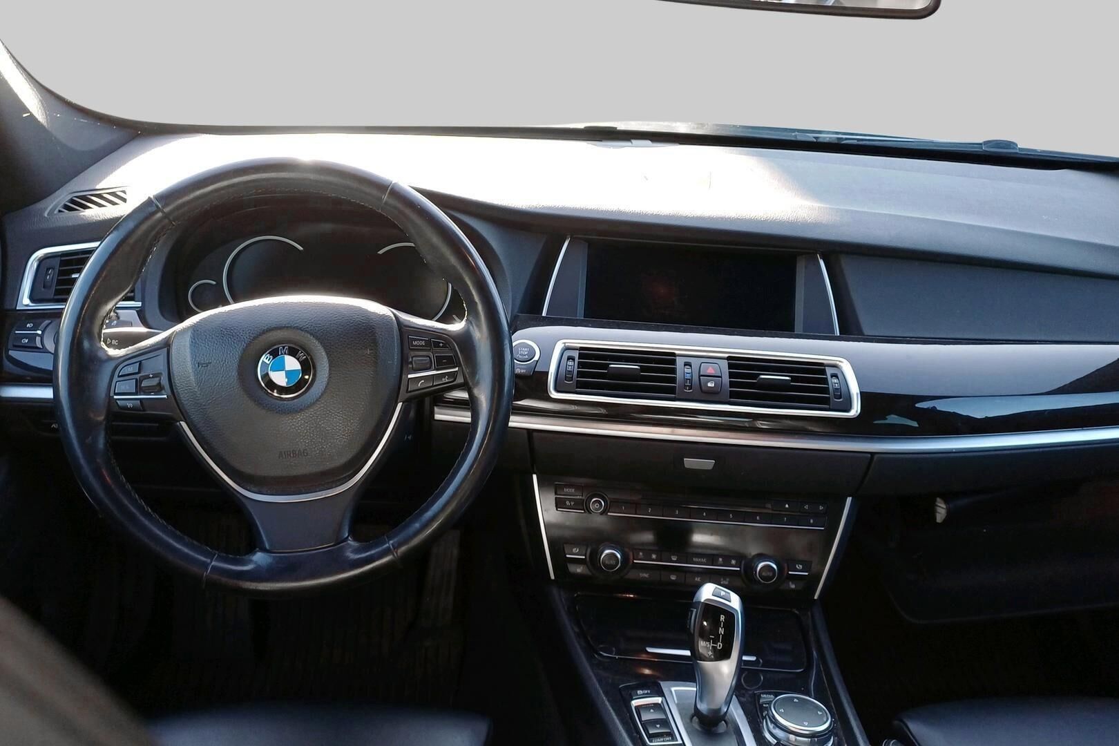 BMW 5-sarja iso kuva 2