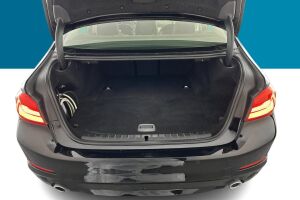 BMW 5-SARJA esikatselu 11