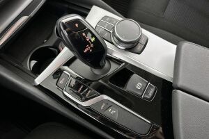 BMW 5-SARJA esikatselu 23