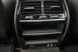 BMW 5-SARJA esikatselu 30