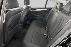 BMW 5-SARJA esikatselu 9