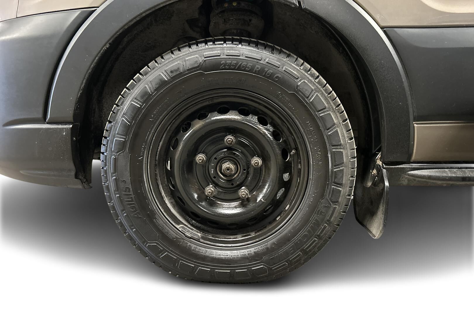 Ford Transit iso kuva 13