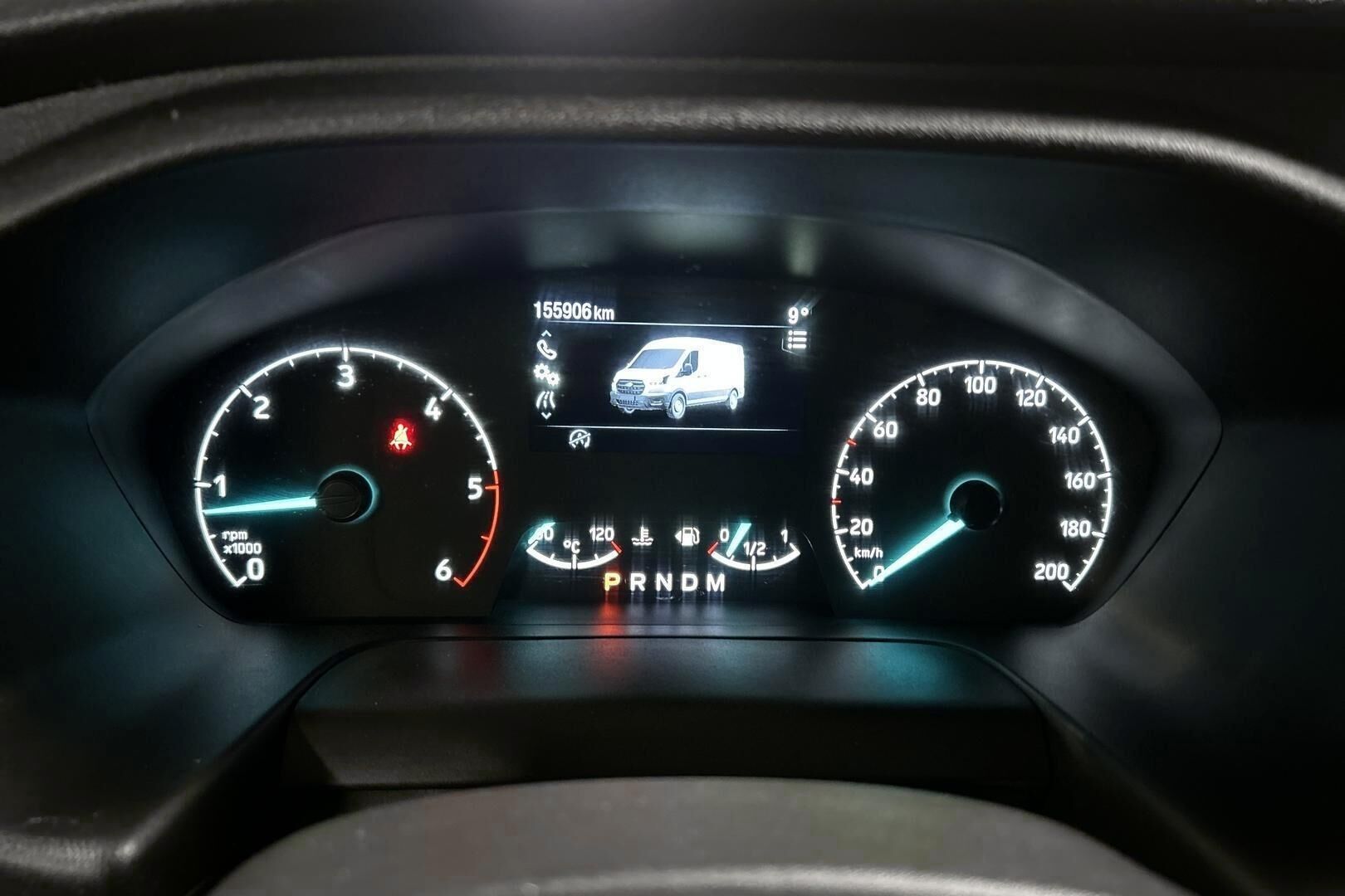 Ford Transit iso kuva 15