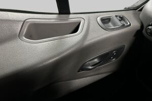 Ford Transit esikatselu 21