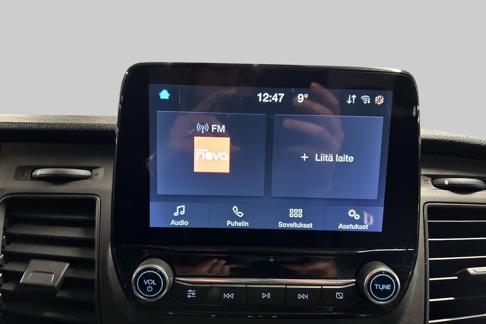 Ford Transit iso kuva 22