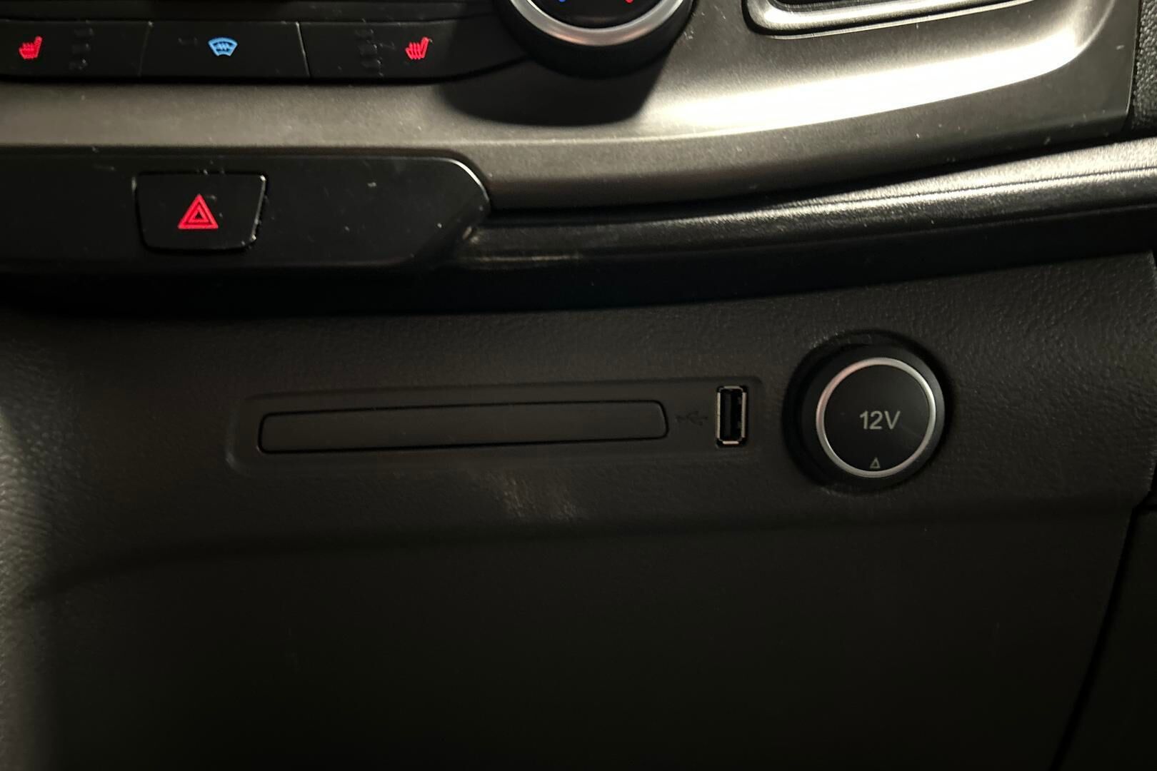 Ford Transit iso kuva 31