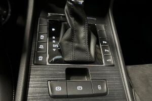 Skoda Superb esikatselu 23