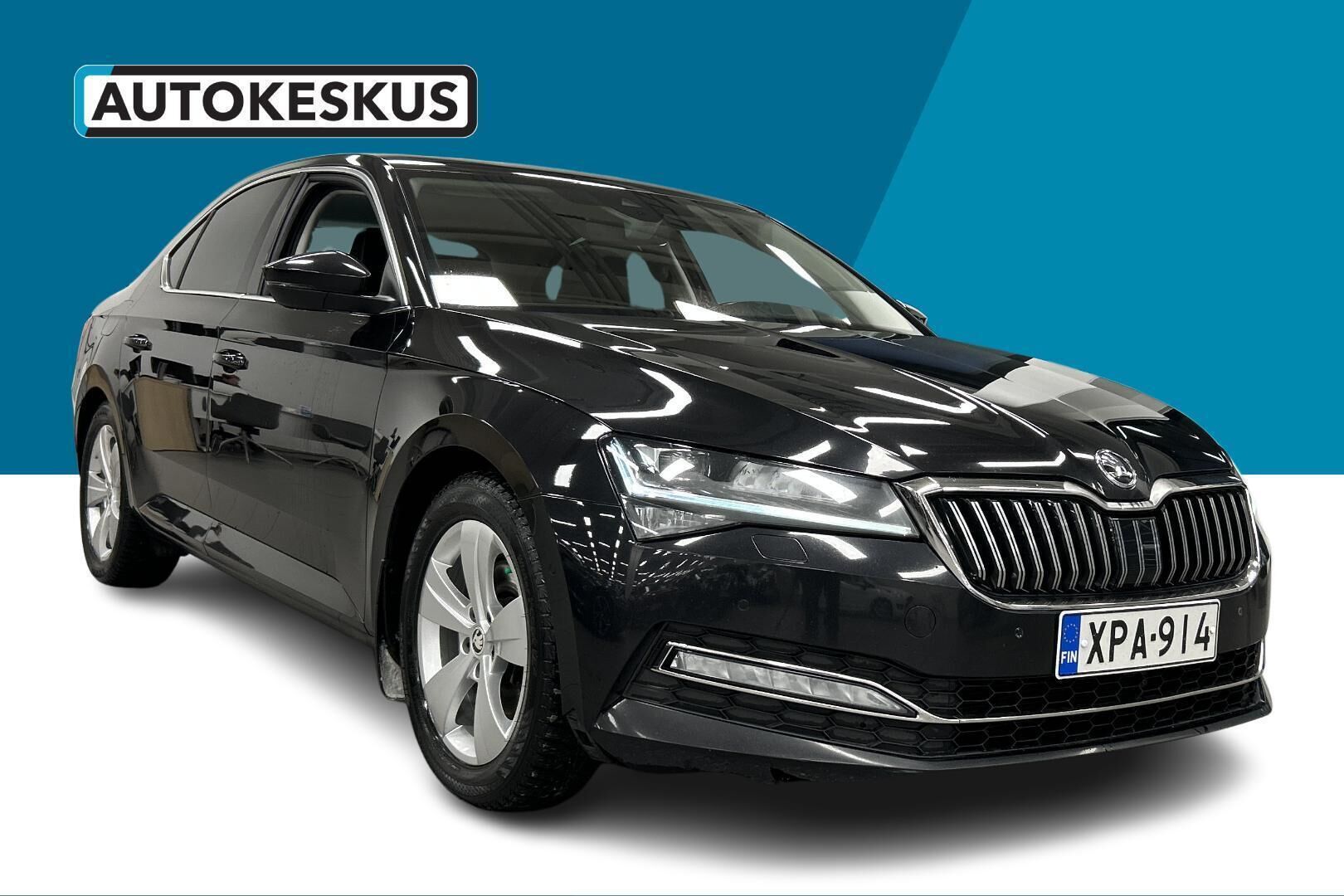 Skoda Superb iso kuva 4