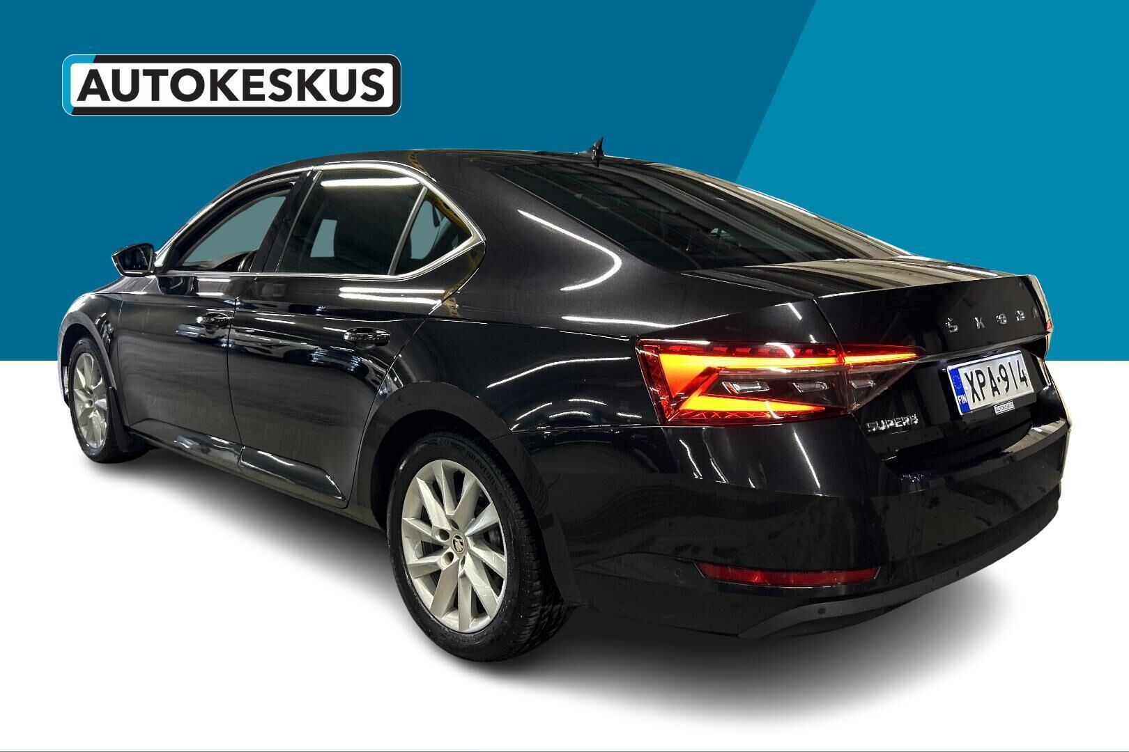 Skoda Superb iso kuva 7