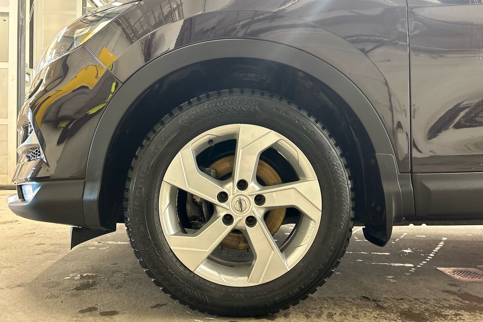 Nissan Qashqai iso kuva 10
