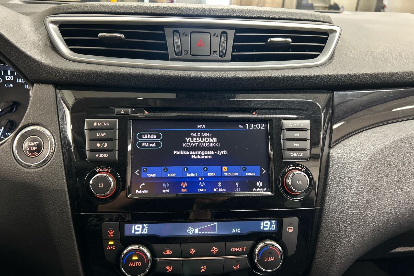 Nissan Qashqai iso kuva 14