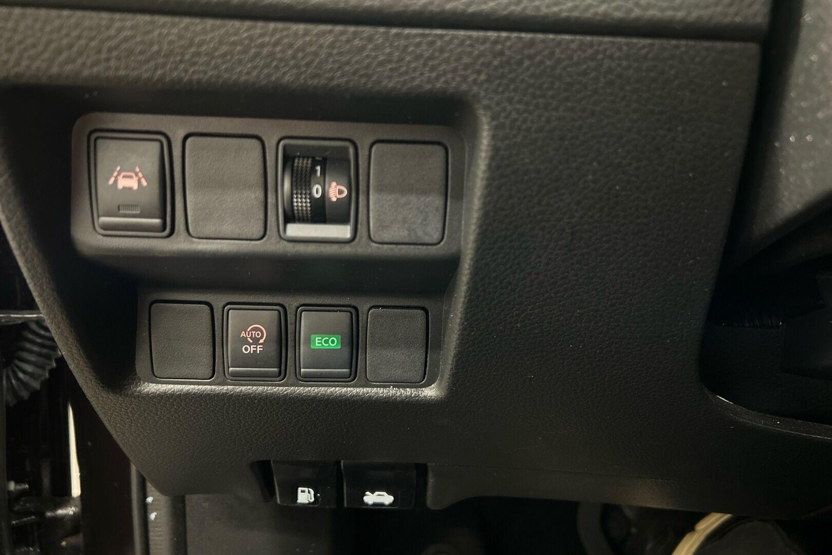Nissan Qashqai iso kuva 17