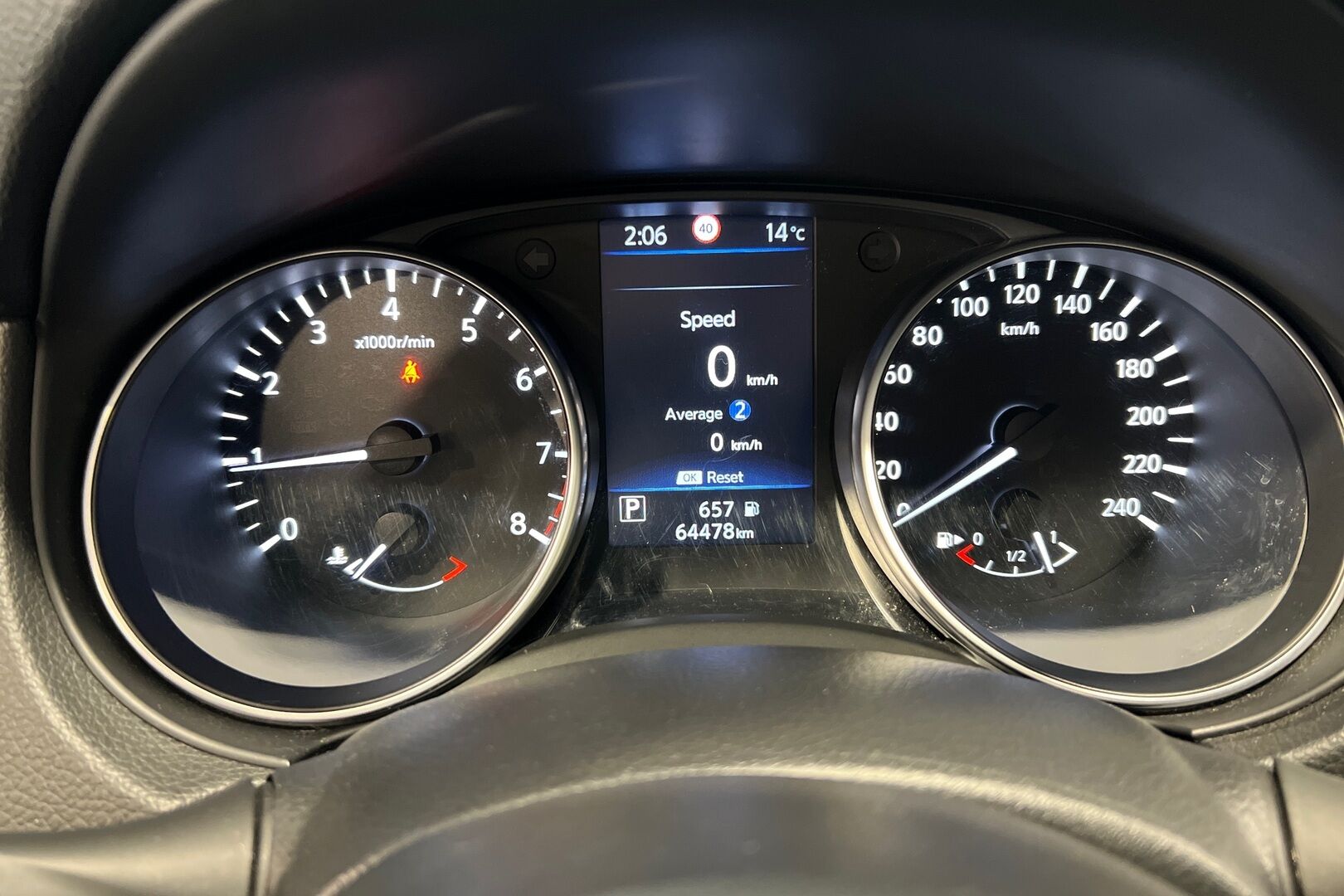 Nissan Qashqai iso kuva 14