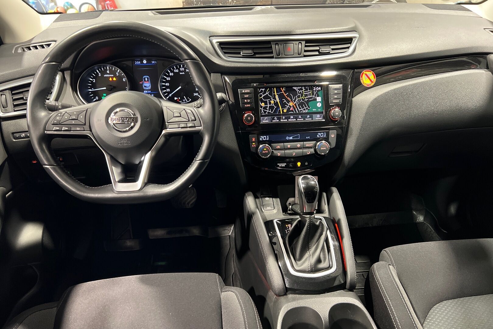 Nissan Qashqai iso kuva 6