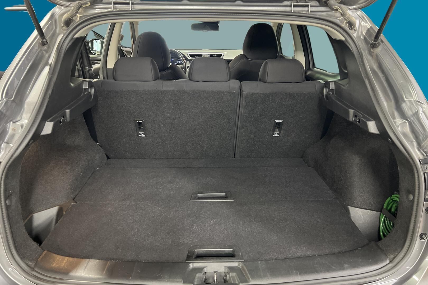 Nissan Qashqai iso kuva 10