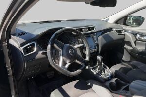 Nissan Qashqai esikatselu 1