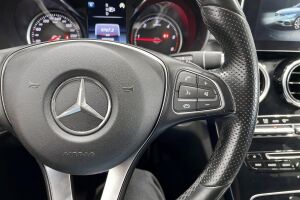 Mercedes-Benz C esikatselu 28