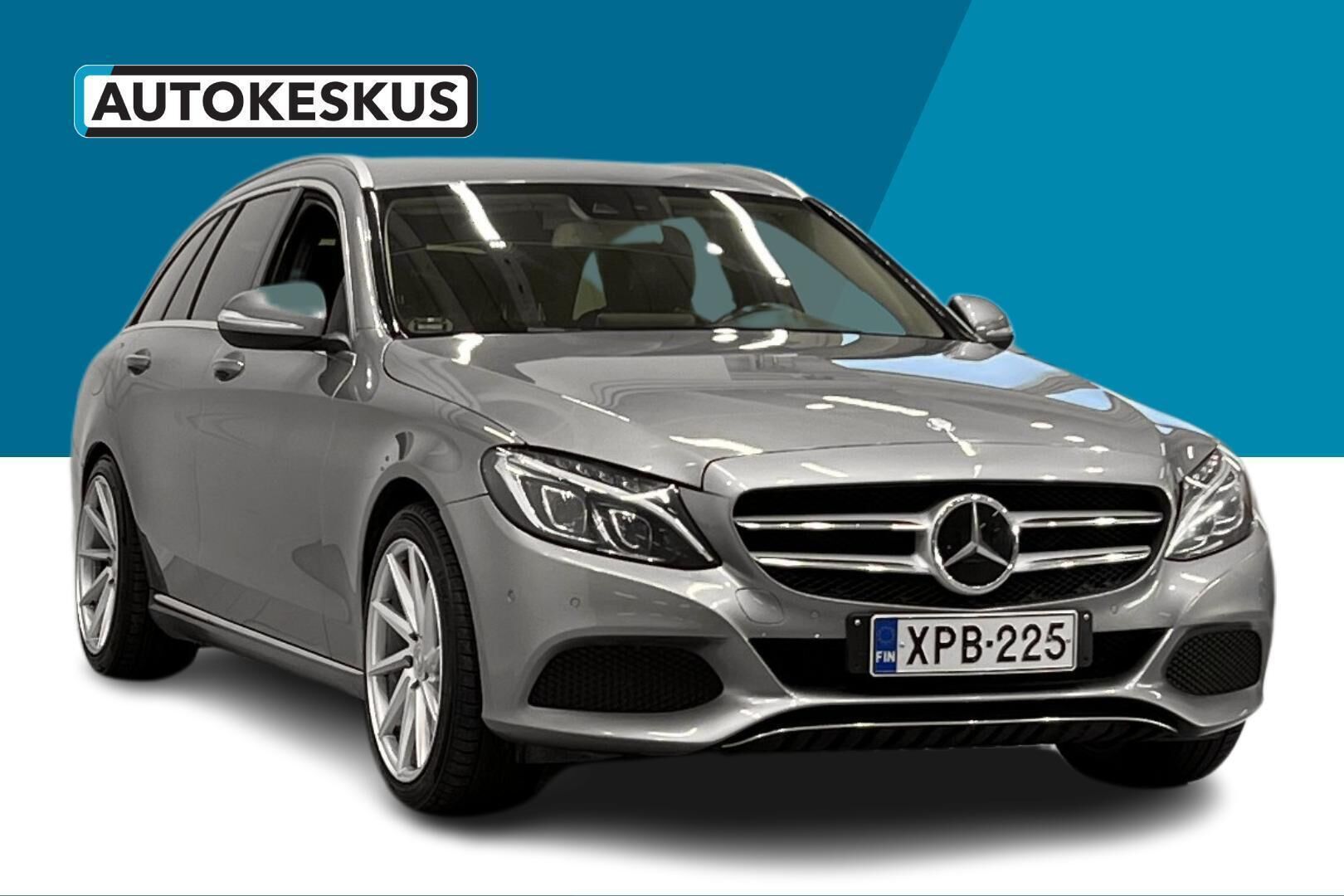 Mercedes-Benz C iso kuva 3