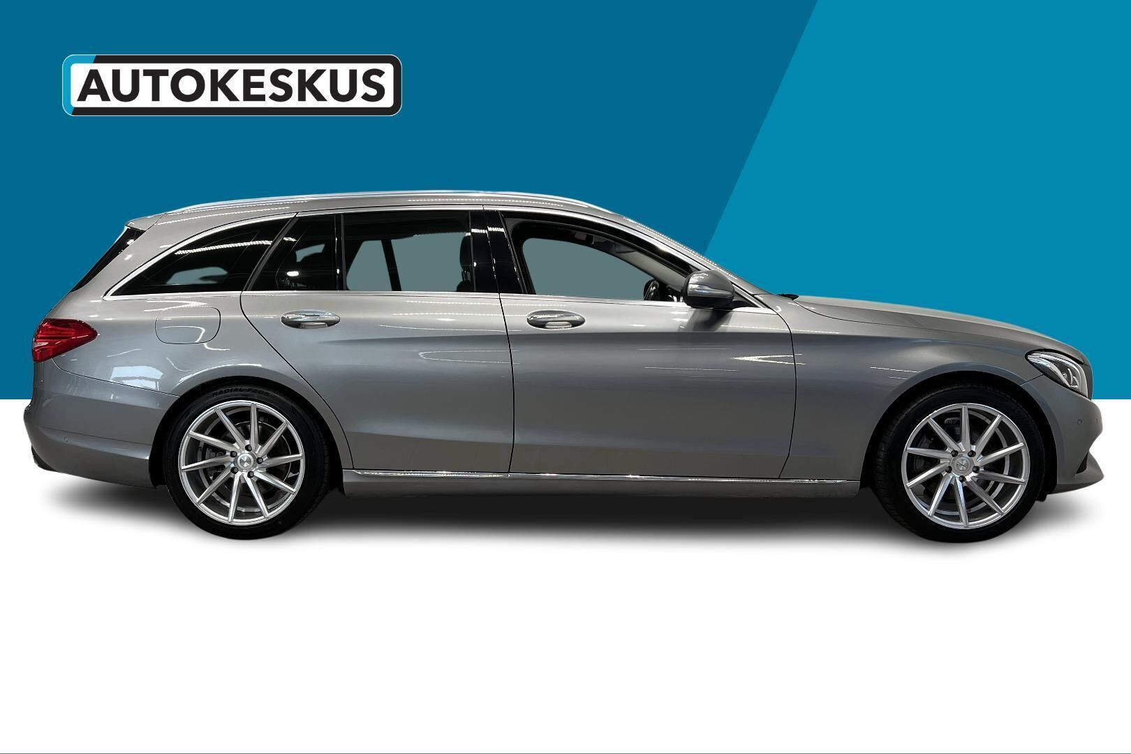 Mercedes-Benz C iso kuva 4