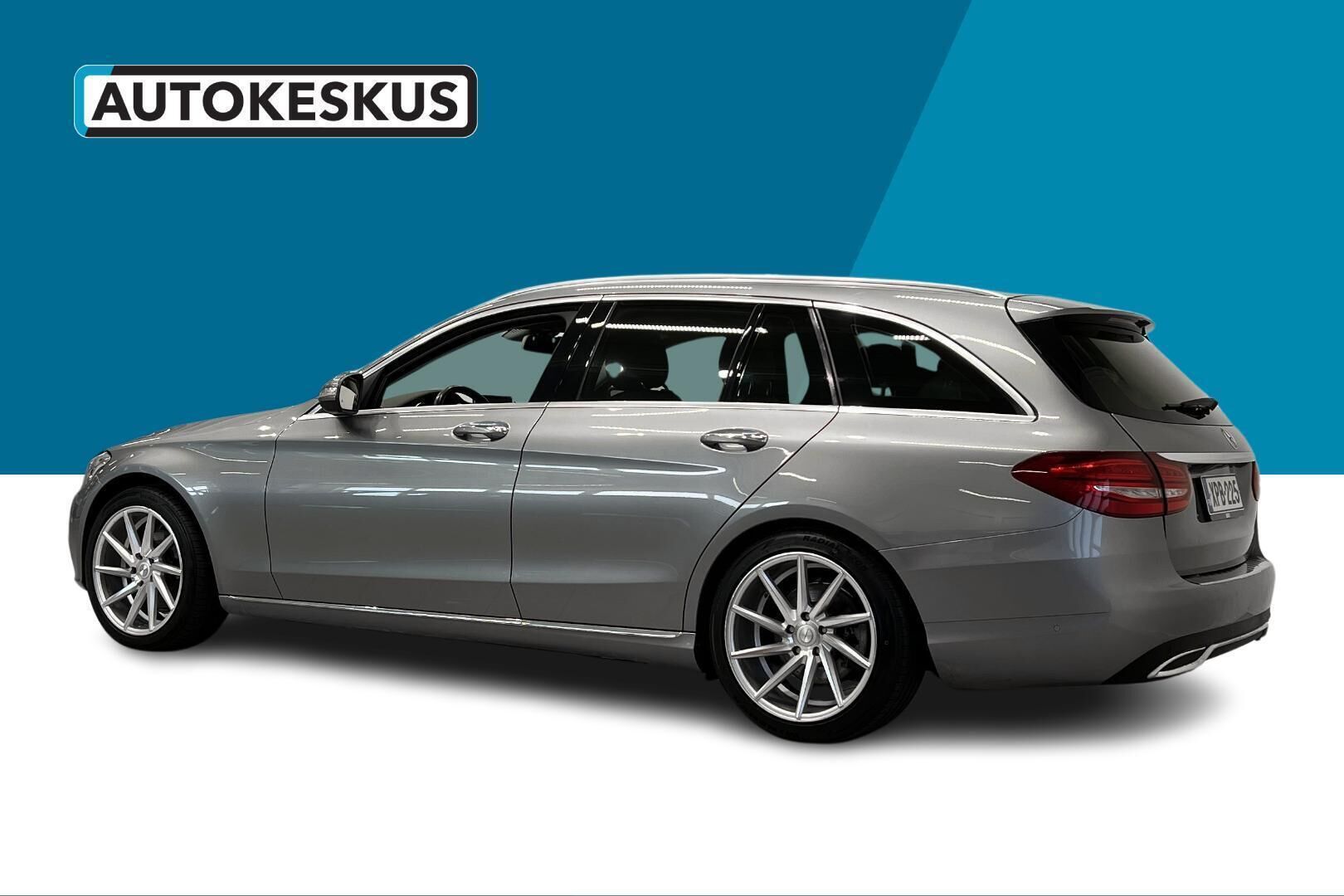 Mercedes-Benz C iso kuva 7