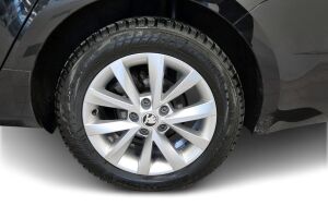 Skoda Octavia esikatselu 13