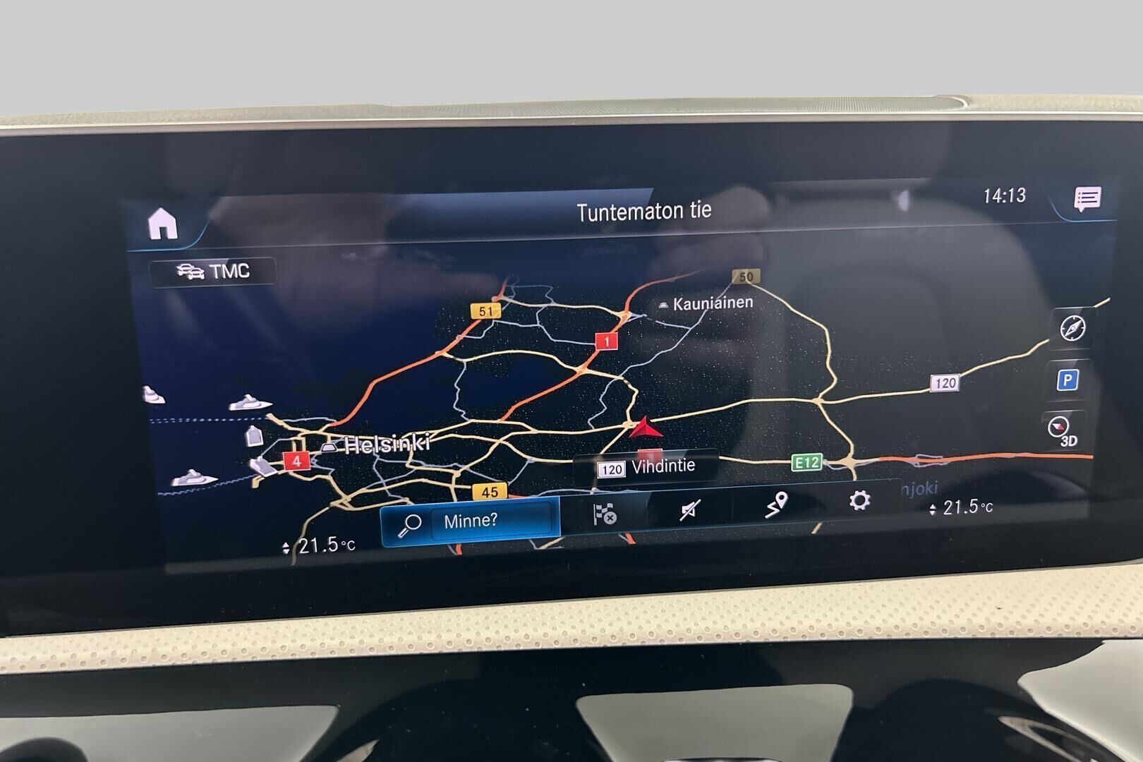 Mercedes-Benz CLA iso kuva 10