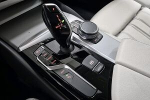 BMW 5-sarja esikatselu 17