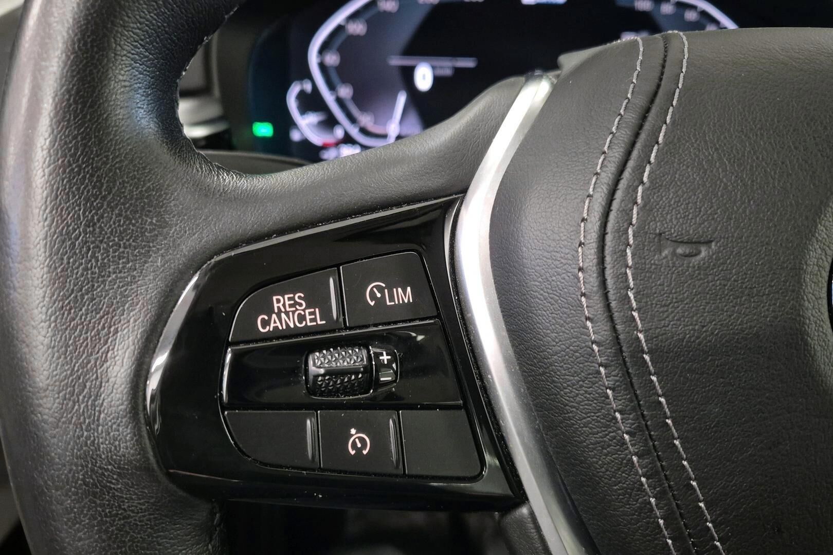 BMW 5-sarja iso kuva 19