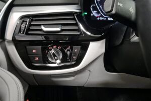 BMW 5-sarja esikatselu 22