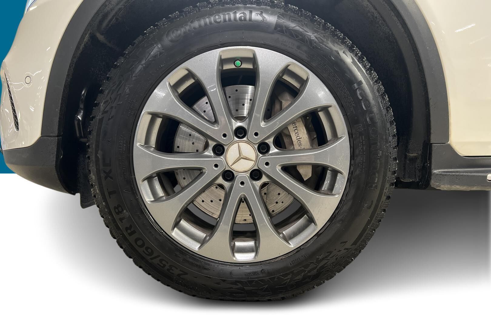 Mercedes-Benz GLC iso kuva 20