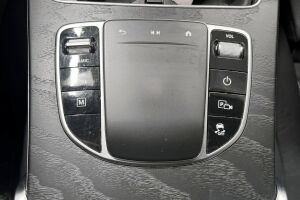 Mercedes-Benz GLC esikatselu 10