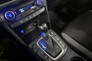 Hyundai KONA esikatselu 13