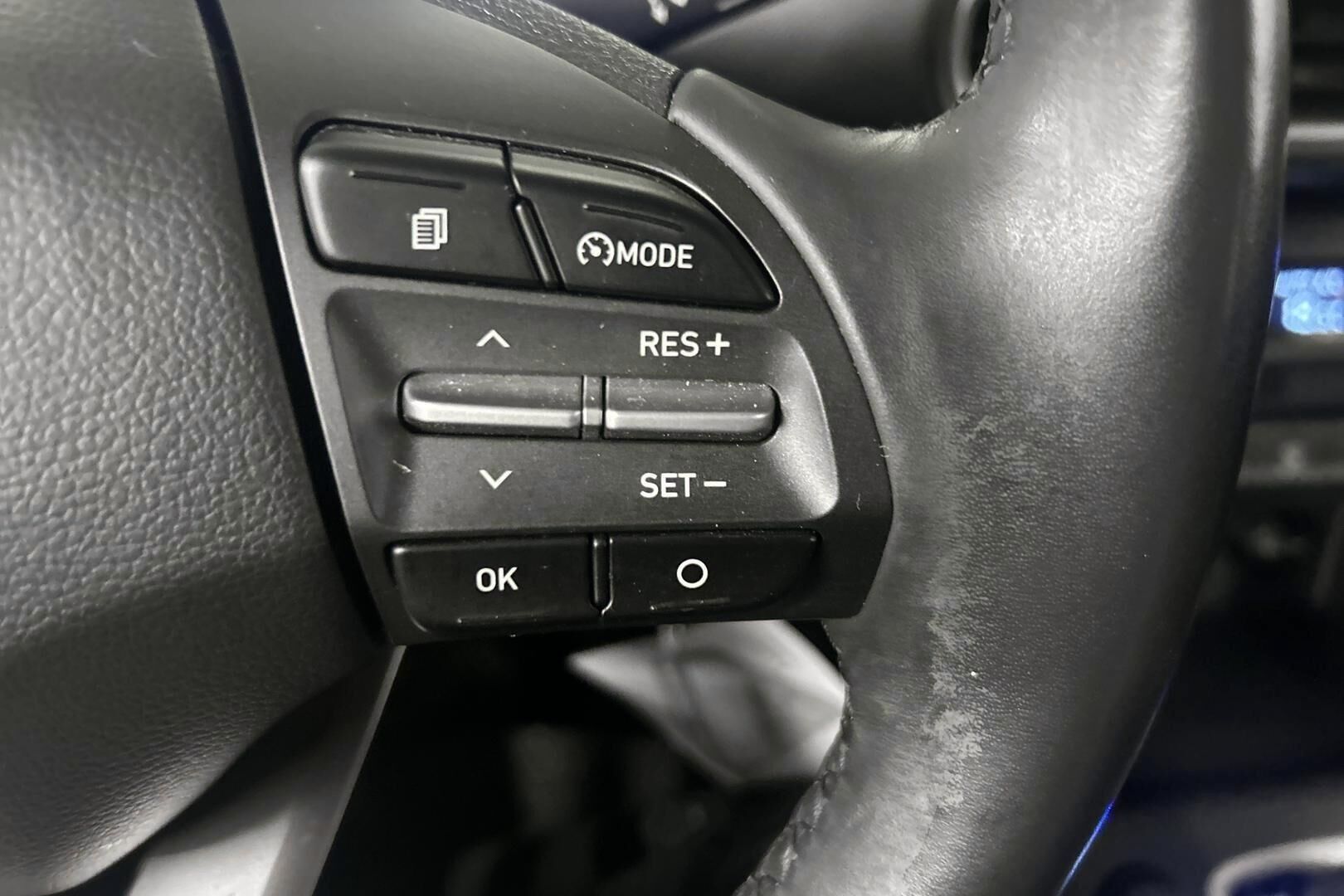 Hyundai KONA iso kuva 14