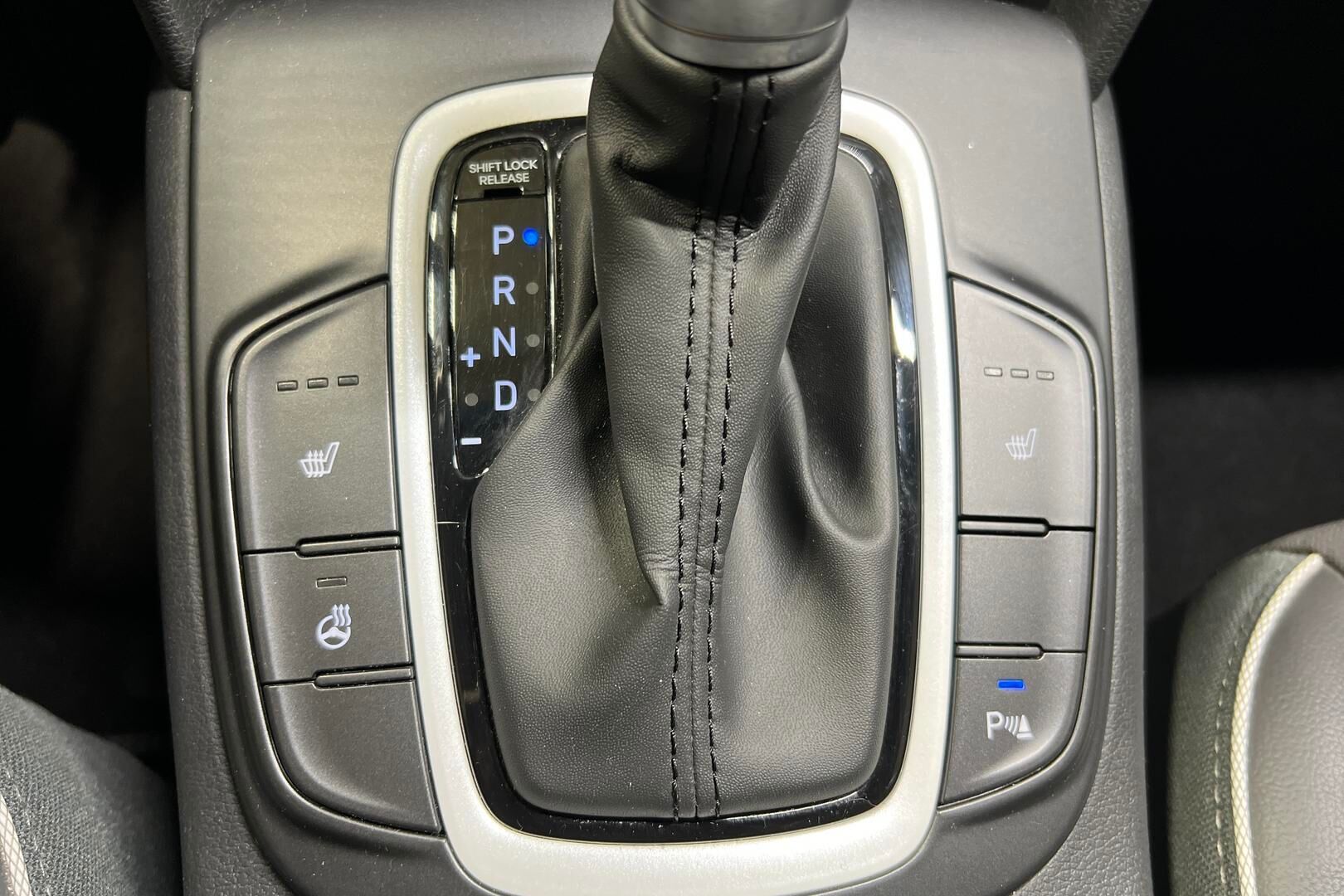 Hyundai KONA iso kuva 17