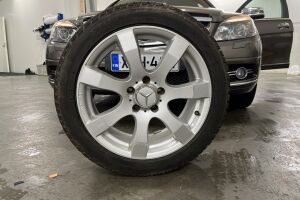 Mercedes-Benz C esikatselu 7