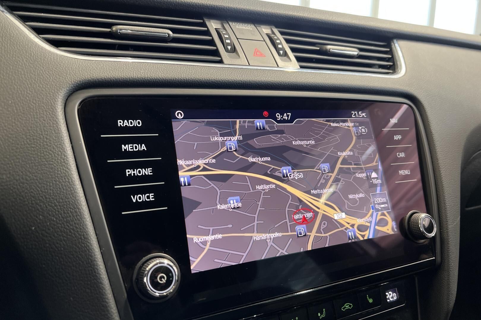 Skoda Octavia iso kuva 15