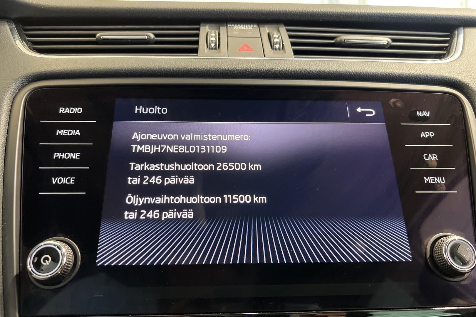 Skoda Octavia iso kuva 17