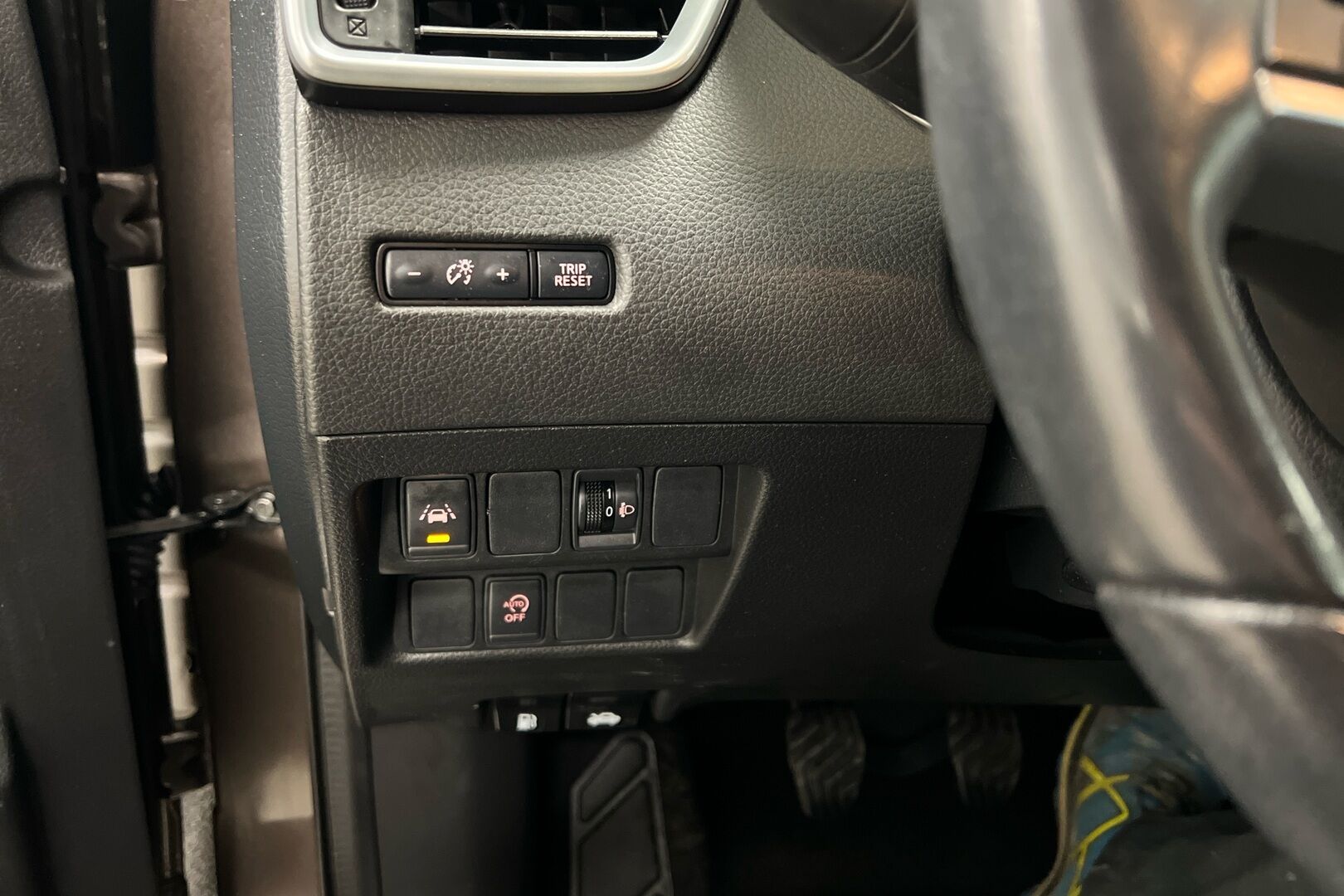 Nissan Qashqai iso kuva 14