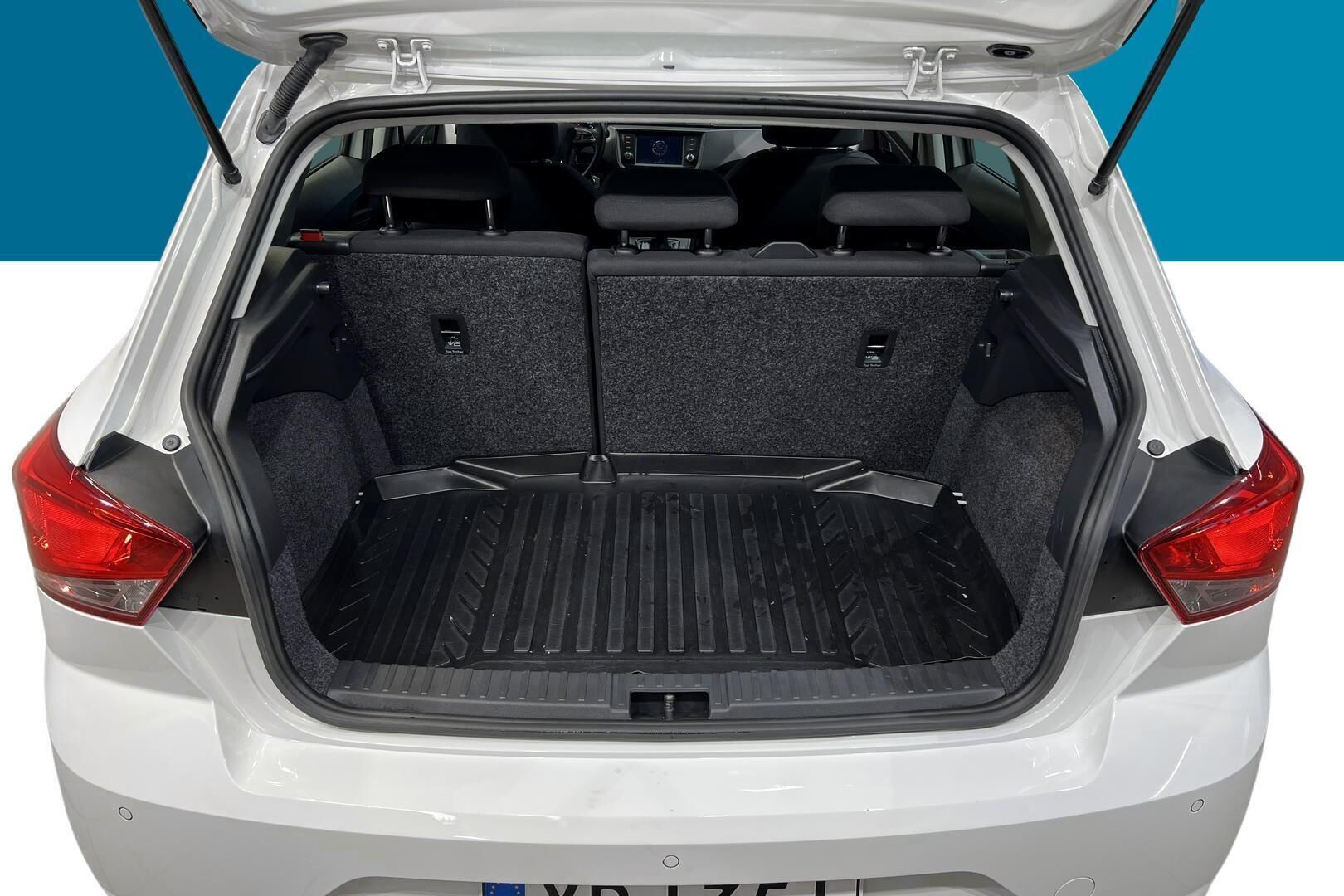 Seat Ibiza iso kuva 12