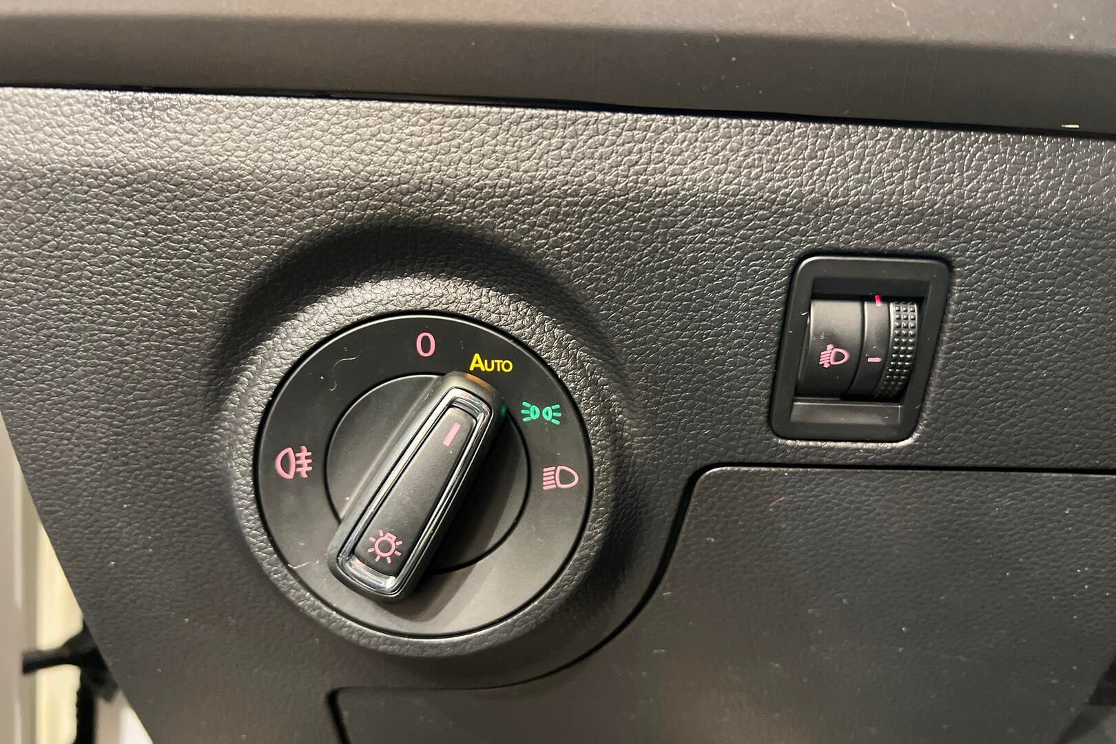 Seat Ibiza iso kuva 20