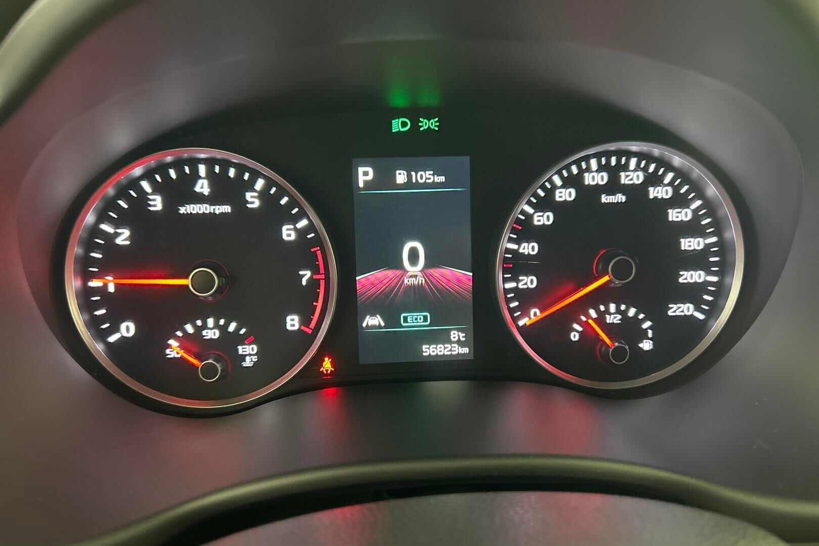 Kia Stonic iso kuva 10