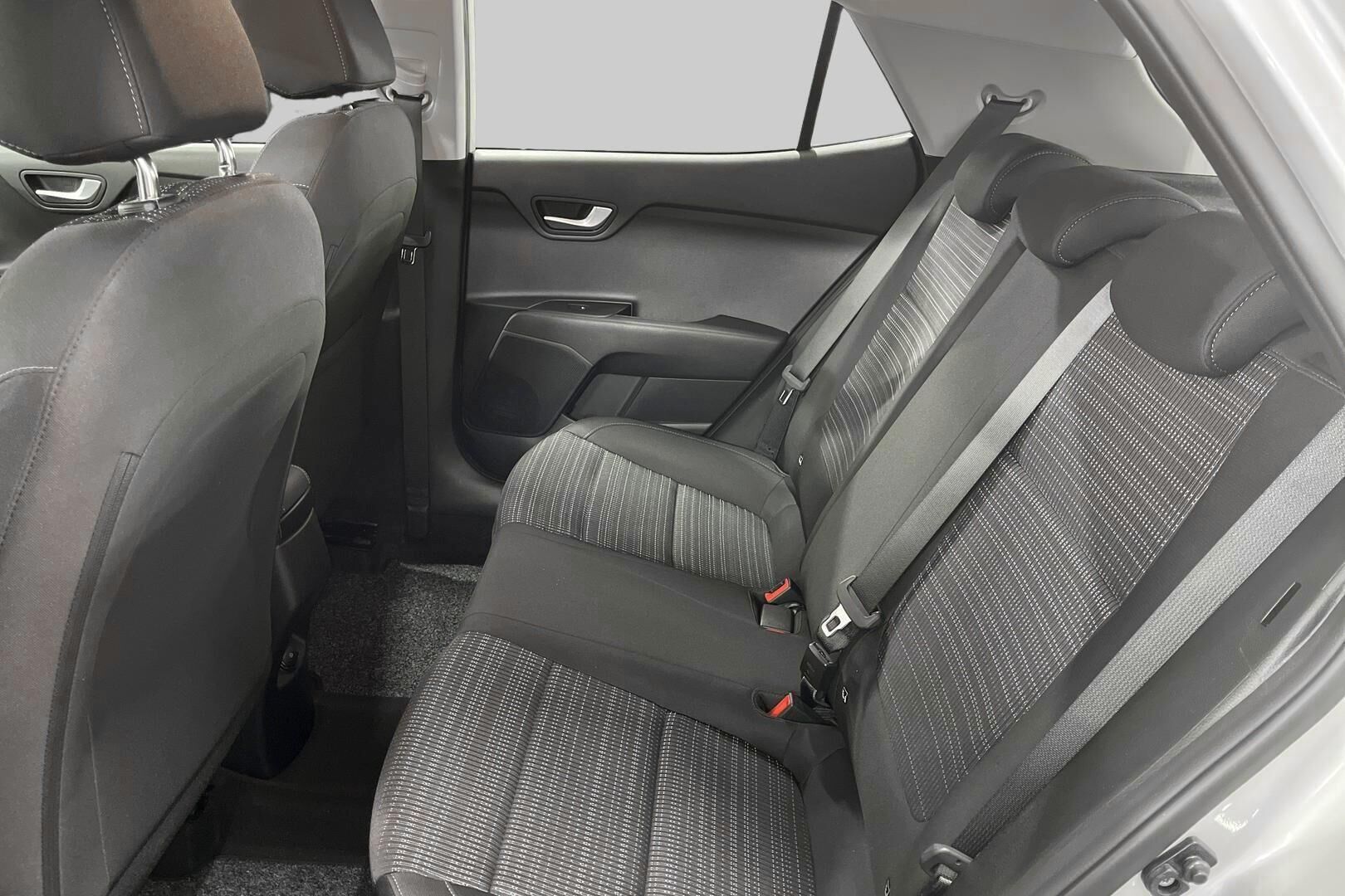 Kia Stonic iso kuva 10