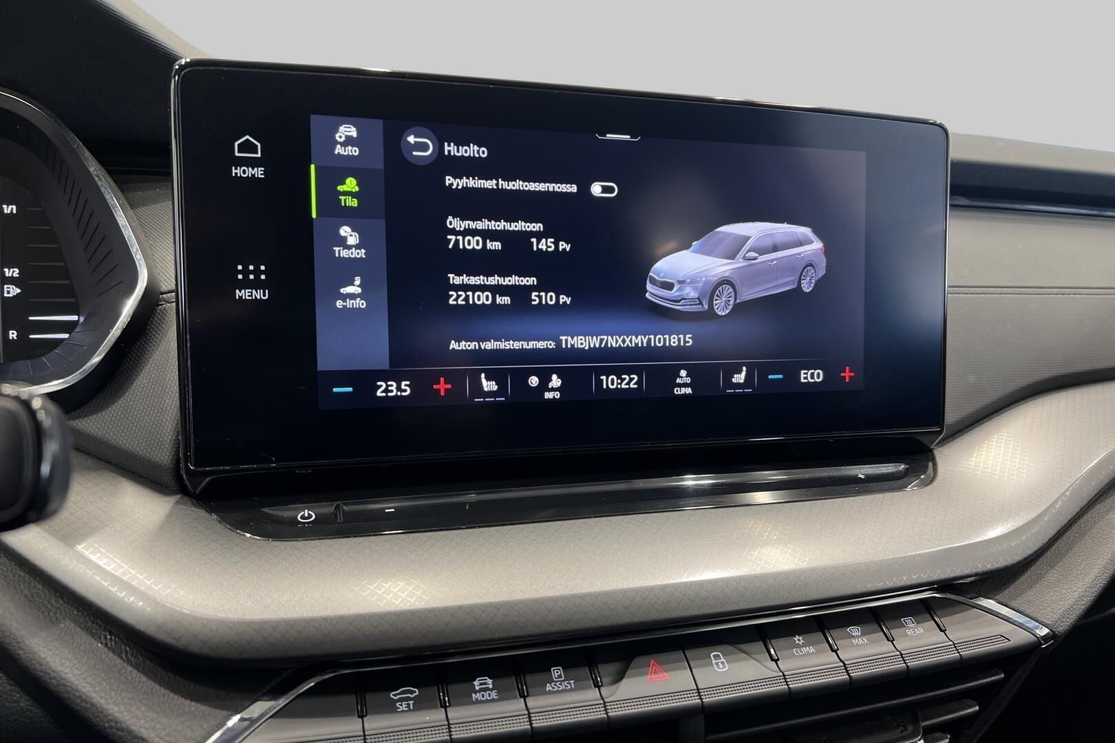 Skoda Octavia iso kuva 17