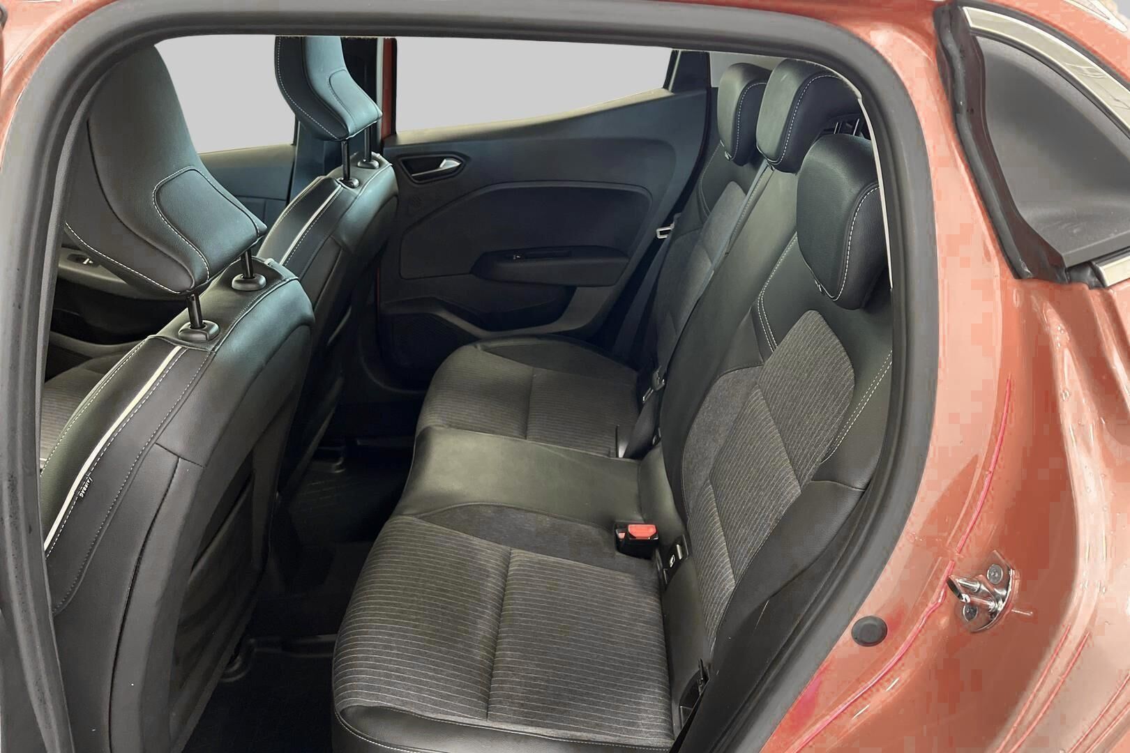 Renault Clio iso kuva 20