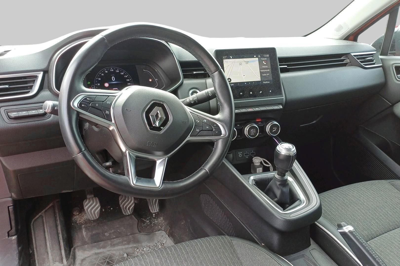 Renault Clio iso kuva 2