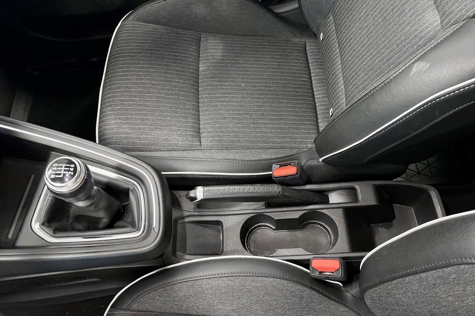 Renault Clio iso kuva 15